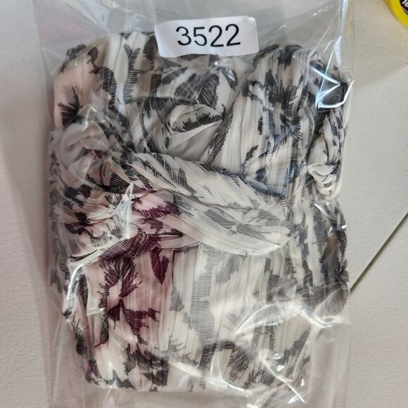 Banana Republic Petite Dress Womens Sleeveless V-Neck Pleated Size 6 Petite - Picture 15 of 15